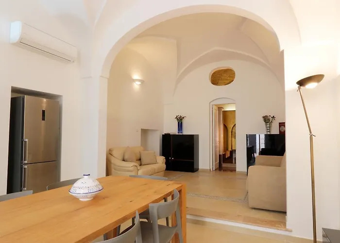 Piazzetta Villani * Презичче