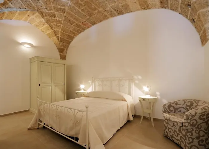 Piazzetta Villani *